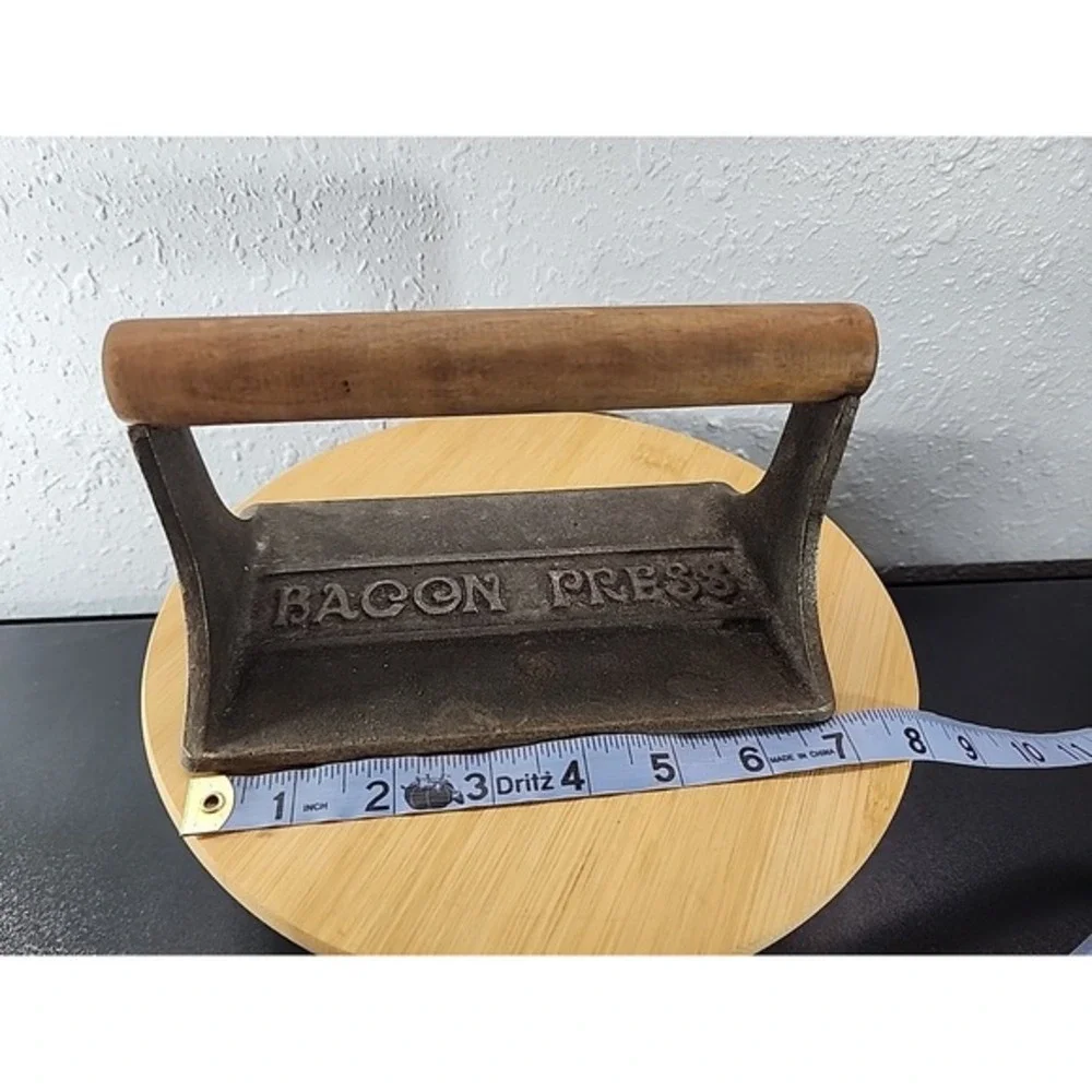 Vintage Bacon Press Cast Iron‎ w/Wood Handle Unknown Age